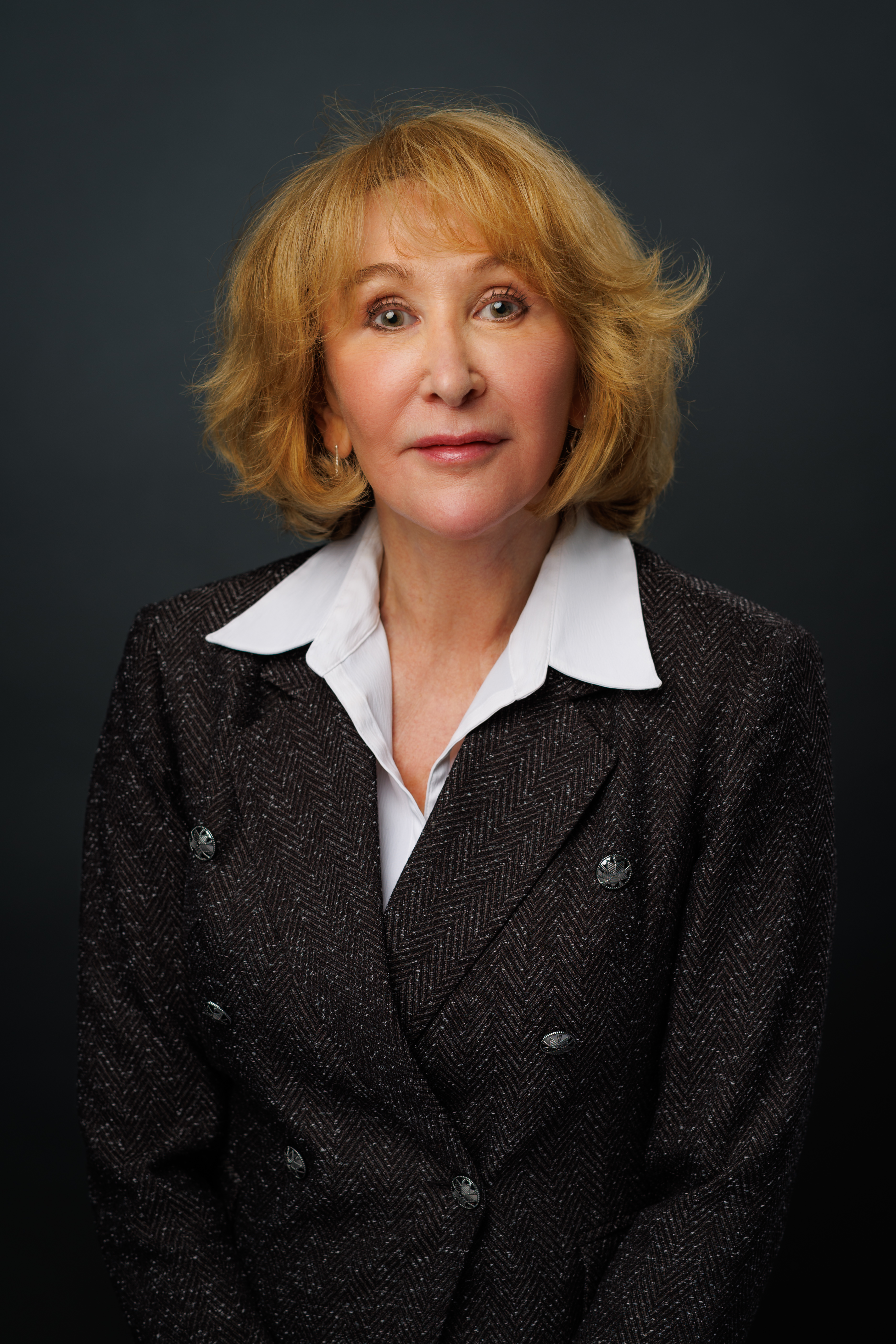 Linda Zarzeczny, K.C.